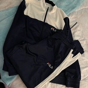 Fila Navy and Cream Athletic Set. 

***Worn once***
Both items included